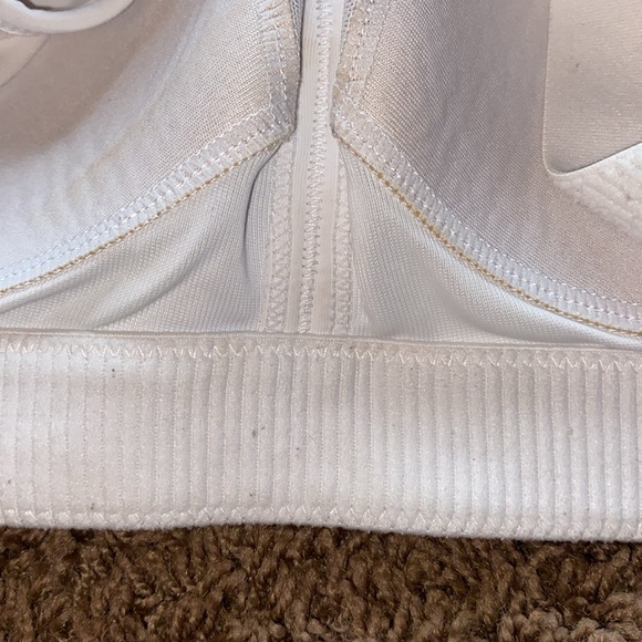 Yvette Criss Cross Adjustable Strap Sports Bra - Picture 9 of 9